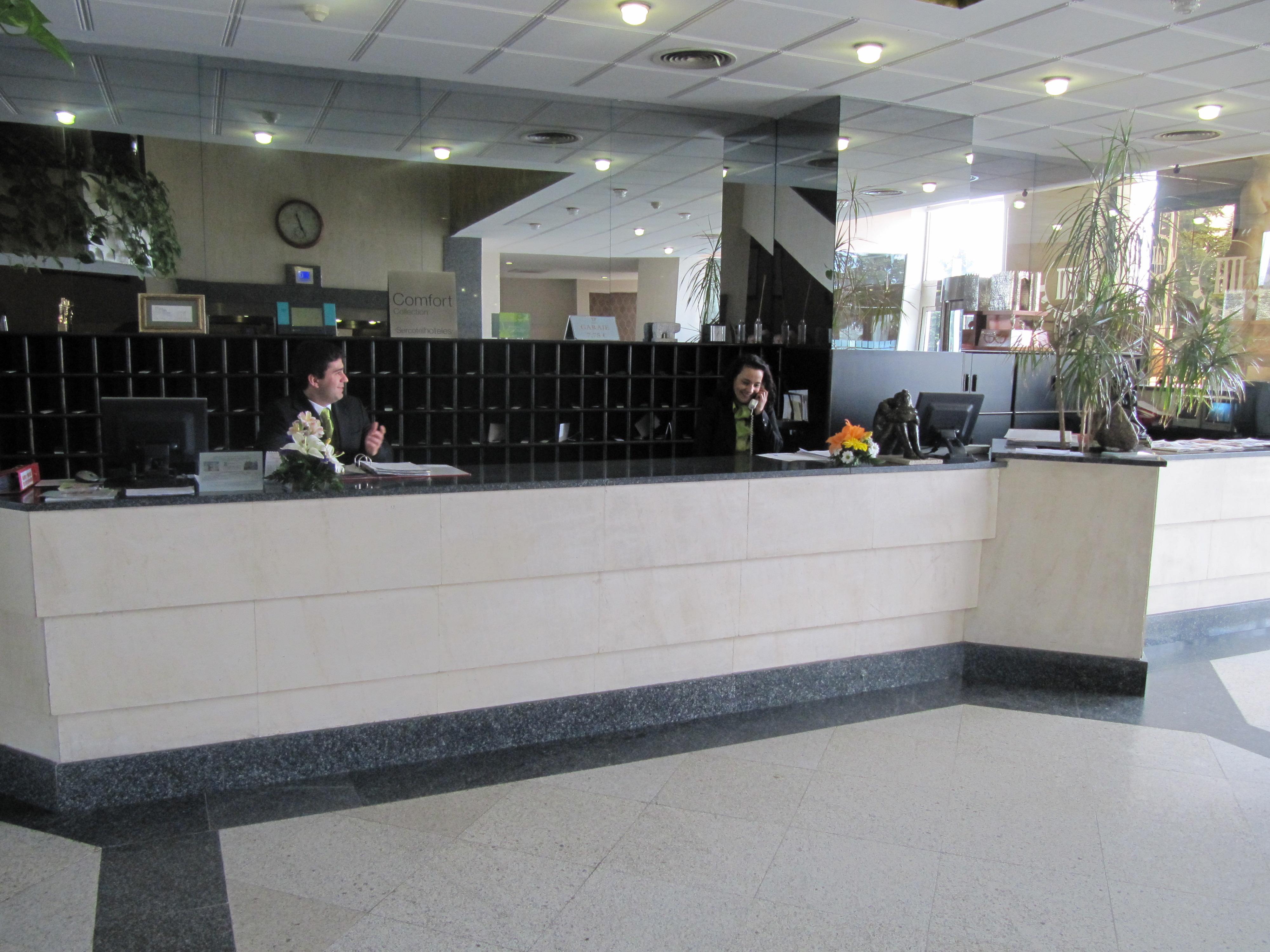 Hotel Sercotel Cuatro Postes Ávila Ngoại thất bức ảnh