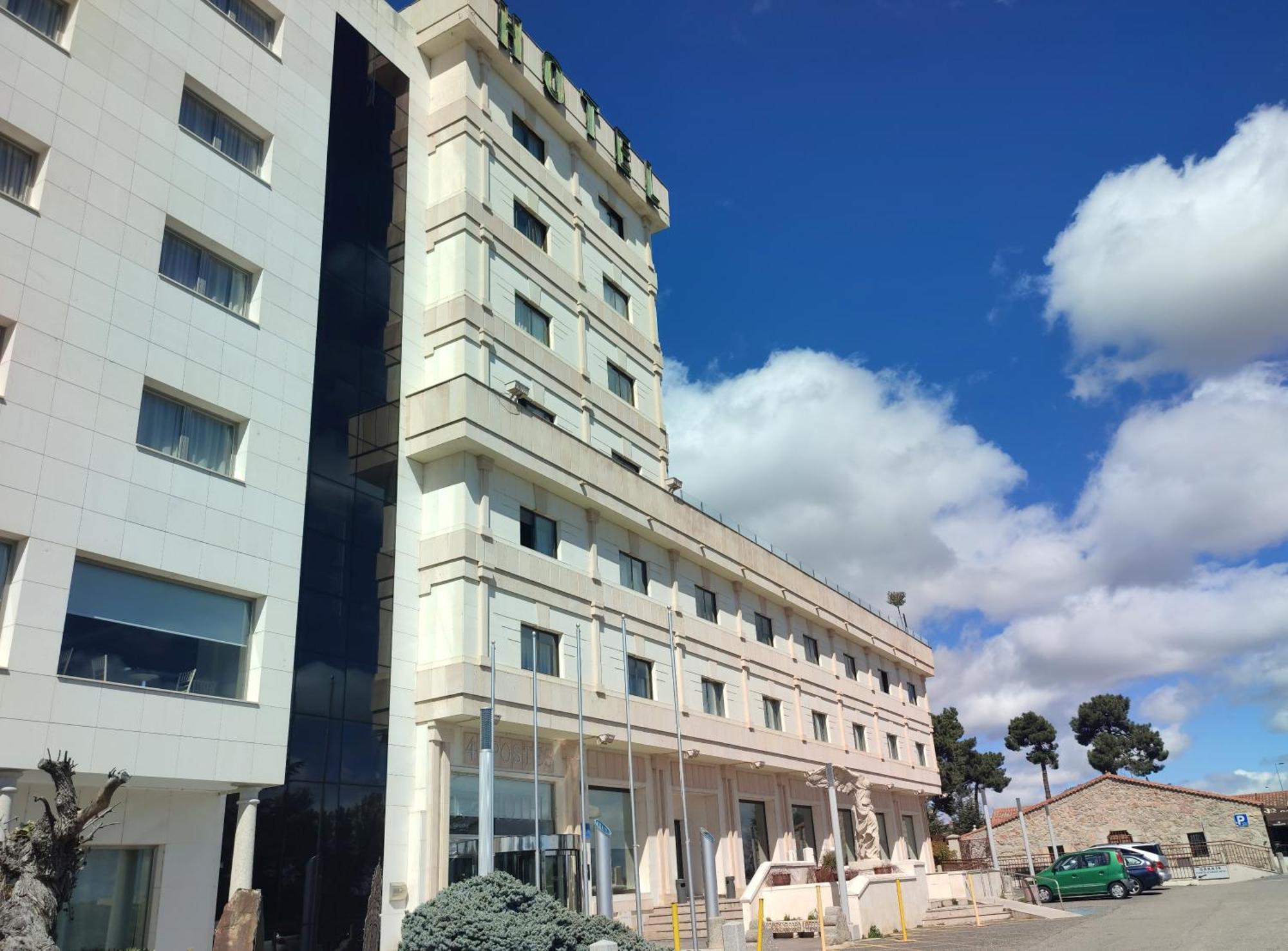 Hotel Sercotel Cuatro Postes Ávila Ngoại thất bức ảnh