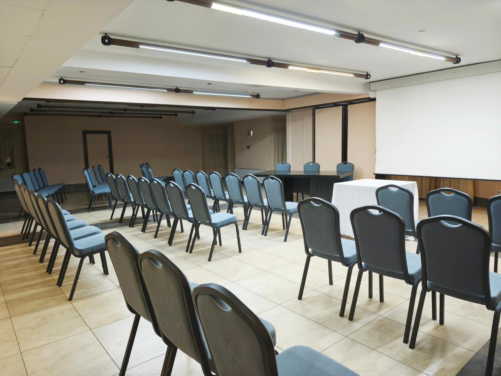 Hotel Sercotel Cuatro Postes Ávila Ngoại thất bức ảnh