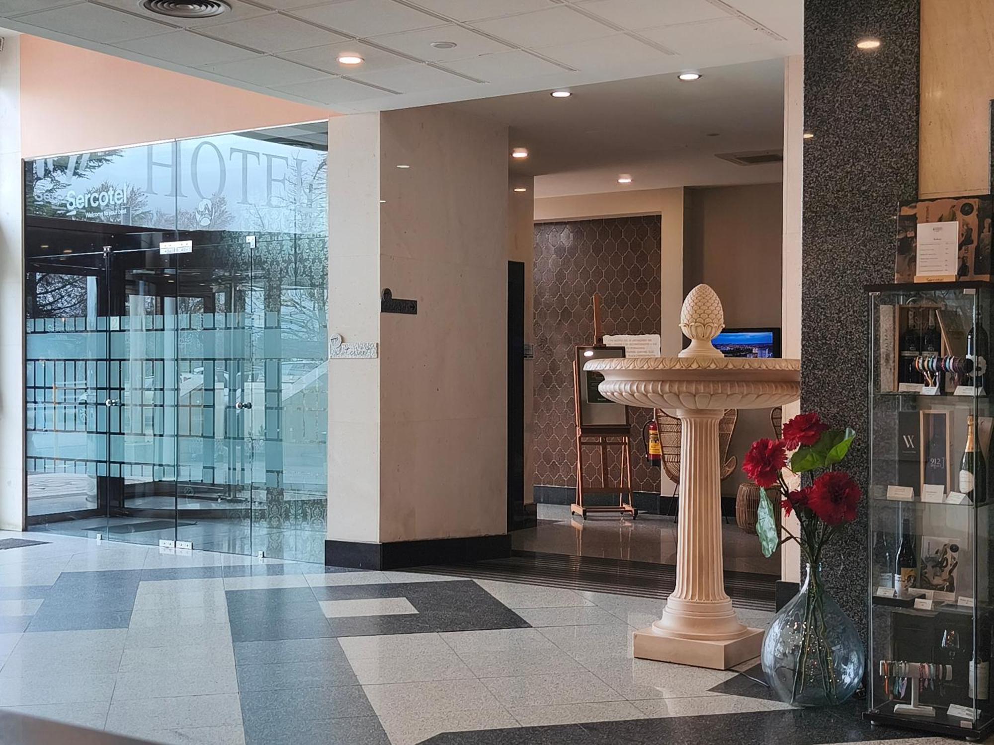 Hotel Sercotel Cuatro Postes Ávila Ngoại thất bức ảnh
