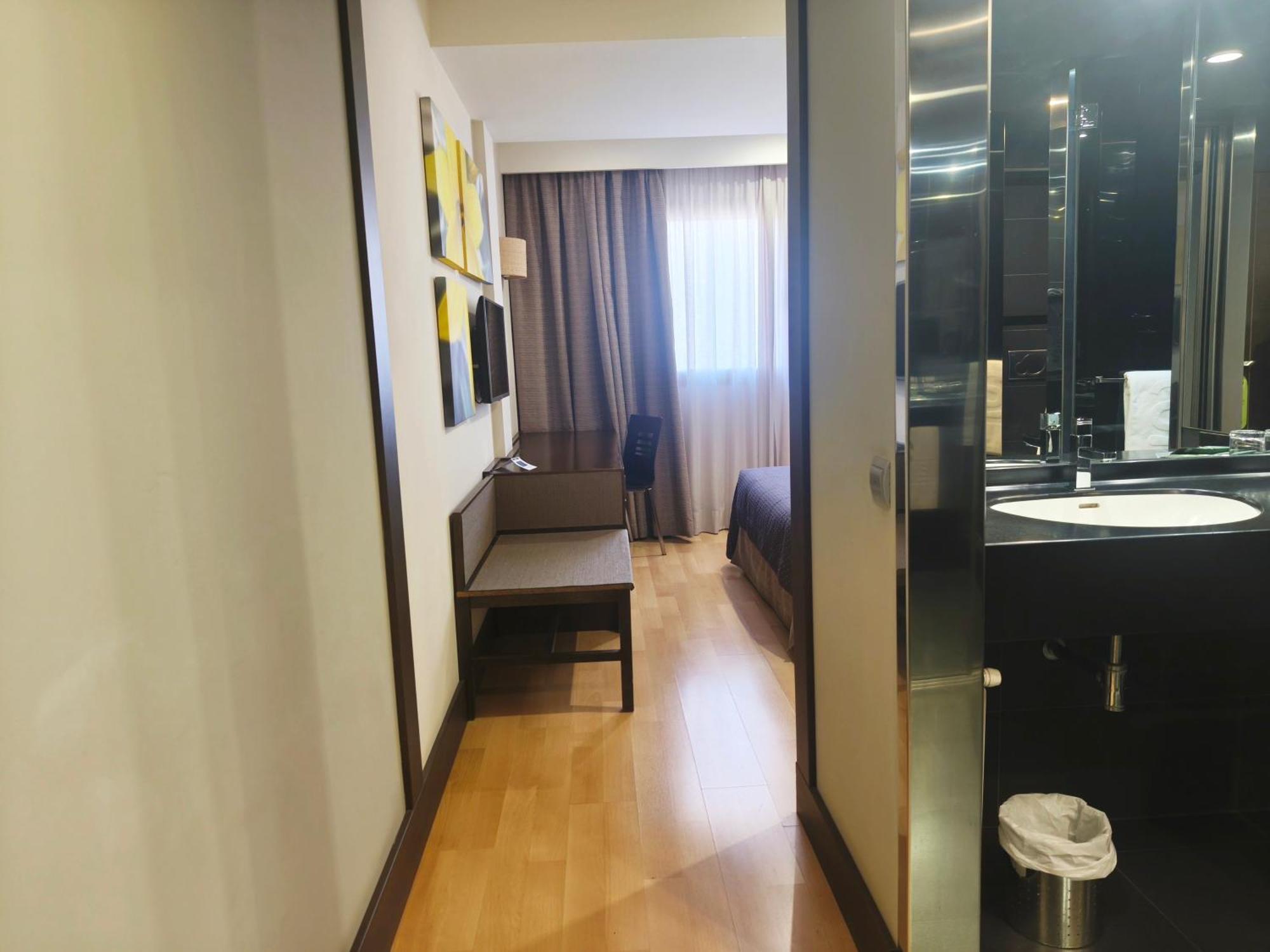 Hotel Sercotel Cuatro Postes Ávila Ngoại thất bức ảnh